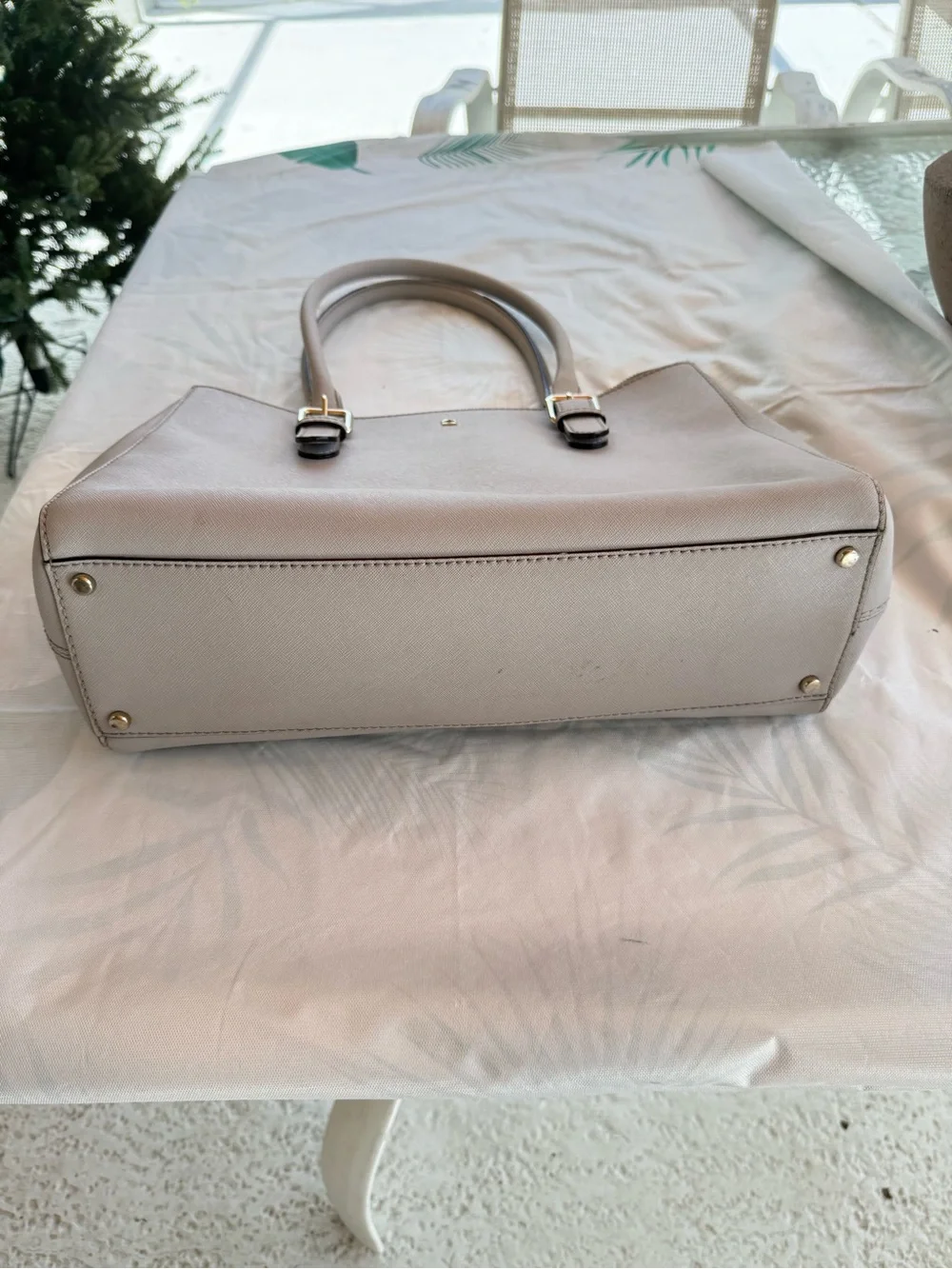 Kate Spade New York Saffiano Leather Structured Satchel Light Gray Gold Hardware